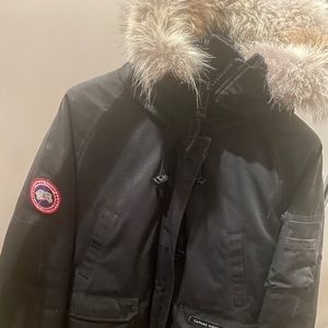 HARDLYWORN Canada Goose authentic Chiliwack Bomber